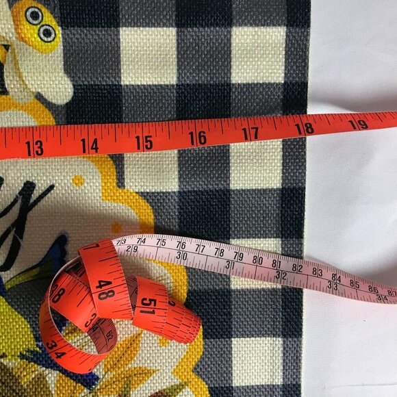 NWOT Gnome Sunflower Bee Daisy "Bee Happy" pillow cover fits 16"x16" pillow - Picture 8 of 11